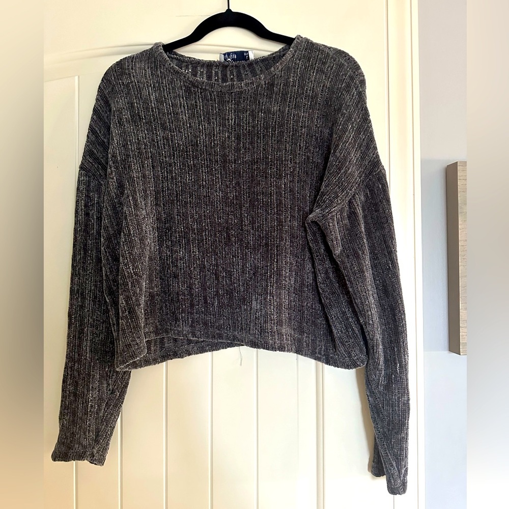 Cropped Hollister Sweater